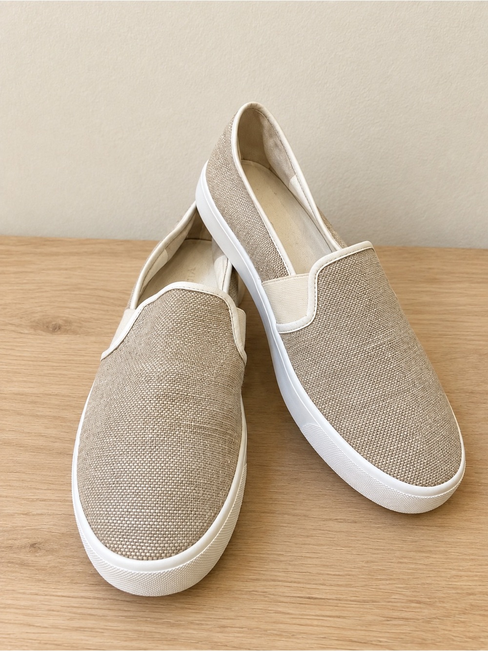 Vince Blair Leather Trimmed Woven Canvas Slip on Shoes Size 9